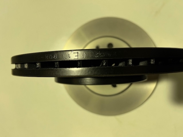 TRW DF2803 FRONT BRAKE DISC/TRW /HIGHLY CARBONIZED/2 PIECE